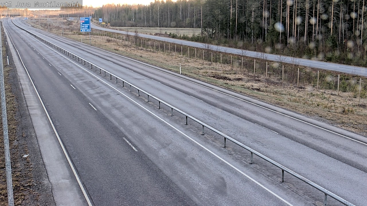 Weather Camera Image Väg 5 Juva, Nuutilanmäki, Juva, Etelä-Savo