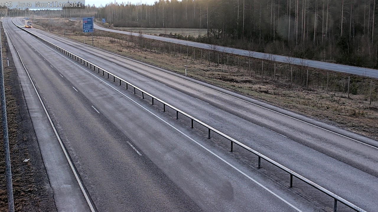 Weather Camera Image Väg 5 Juva, Nuutilanmäki, Juva, Etelä-Savo