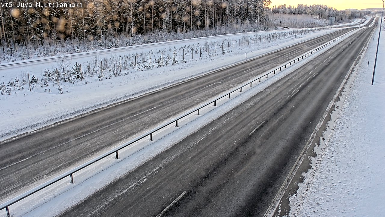 Weather Camera Image Väg 5 Juva, Nuutilanmäki, Juva, Etelä-Savo