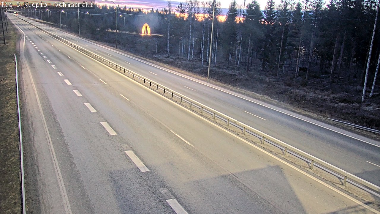 Weather Camera Image Väg 5 Kuopio, Vehmasmäki, Kuopio, Pohjois-Savo