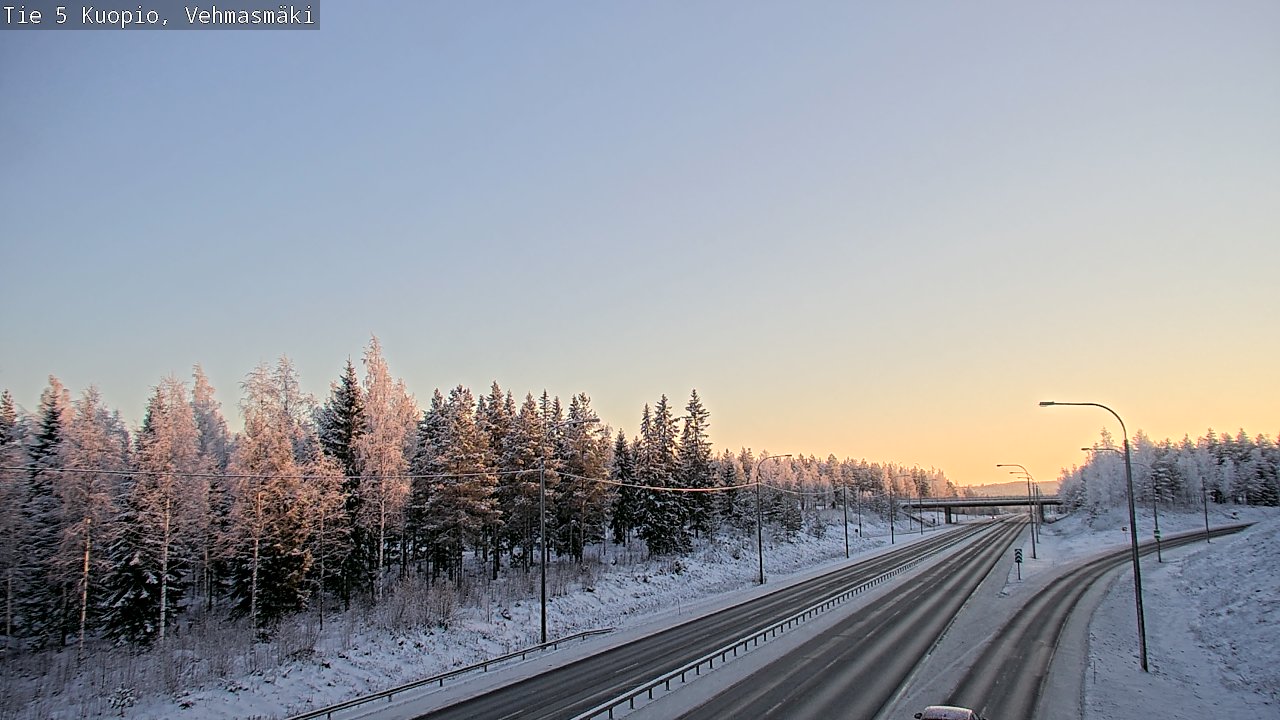 Weather Camera Image Väg 5 Kuopio, Vehmasmäki, Kuopio, Pohjois-Savo