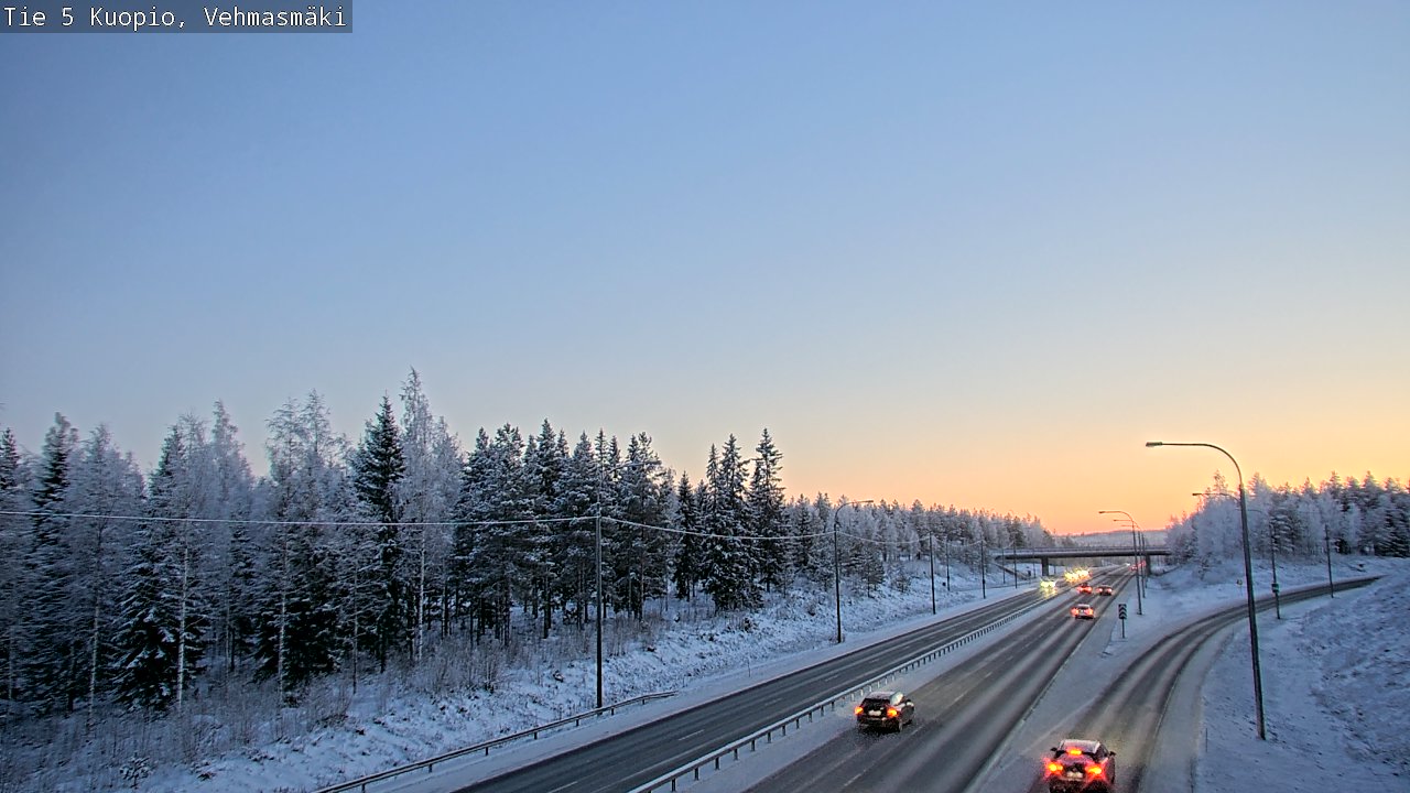 Weather Camera Image Väg 5 Kuopio, Vehmasmäki, Kuopio, Pohjois-Savo
