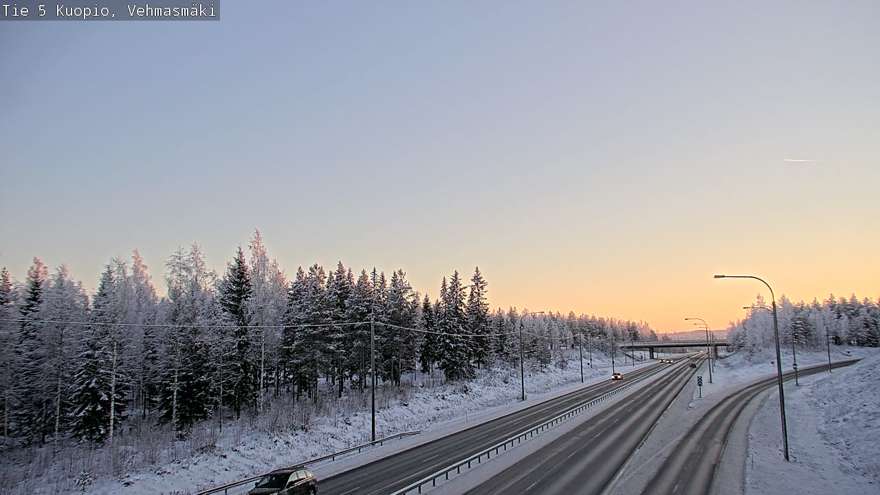 Weather Camera Image Väg 5 Kuopio, Vehmasmäki, Kuopio, Pohjois-Savo