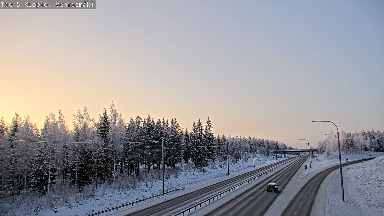 Weather Camera Image Väg 5 Kuopio, Vehmasmäki, Kuopio, Pohjois-Savo
