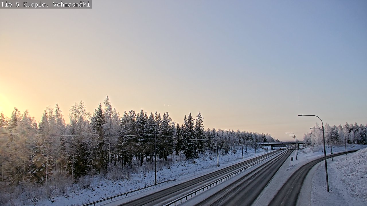 Weather Camera Image Väg 5 Kuopio, Vehmasmäki, Kuopio, Pohjois-Savo