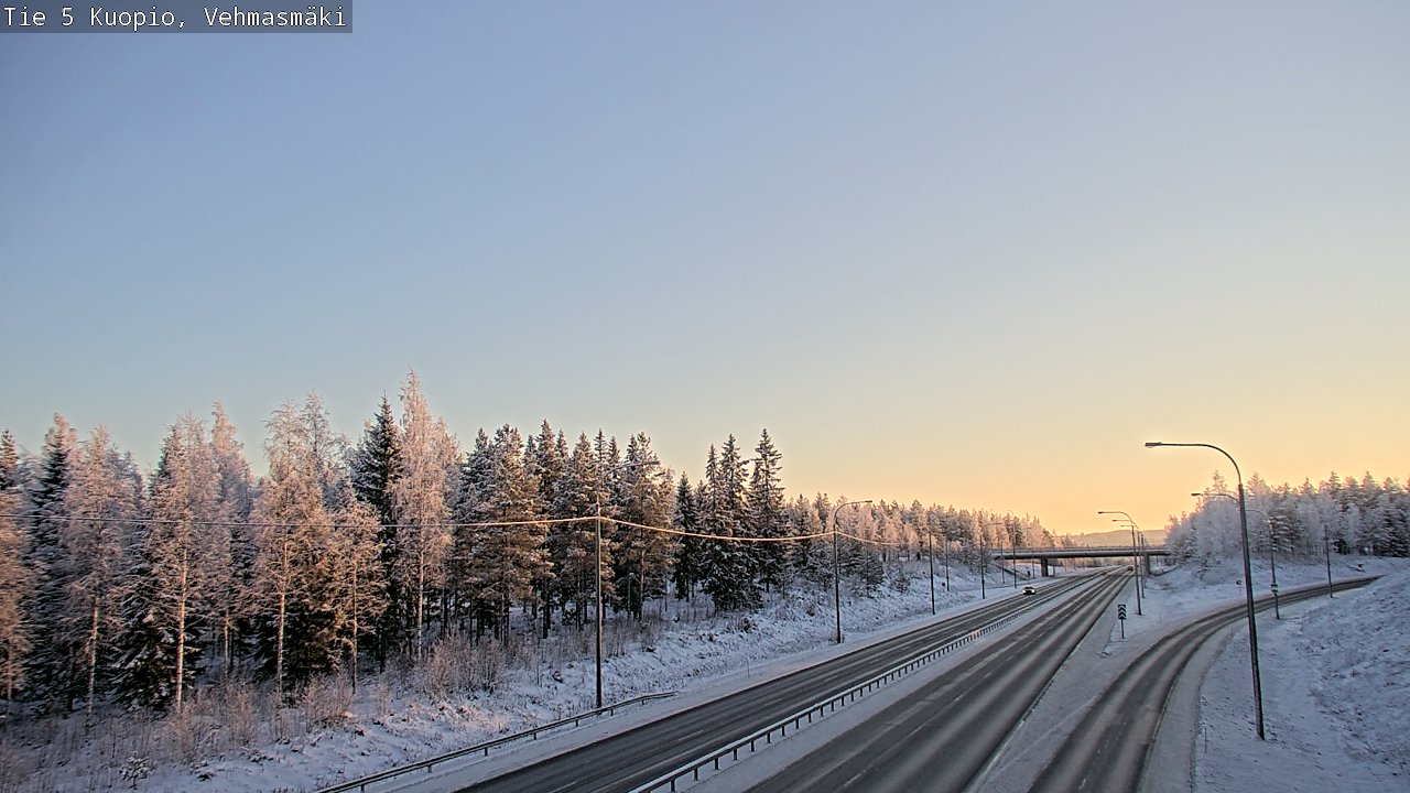 Weather Camera Image Väg 5 Kuopio, Vehmasmäki, Kuopio, Pohjois-Savo