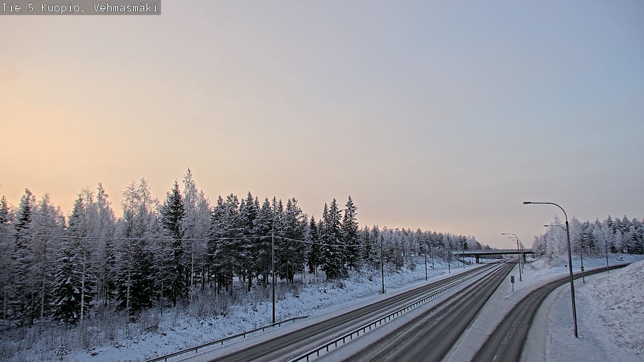 Weather Camera Image Väg 5 Kuopio, Vehmasmäki, Kuopio, Pohjois-Savo
