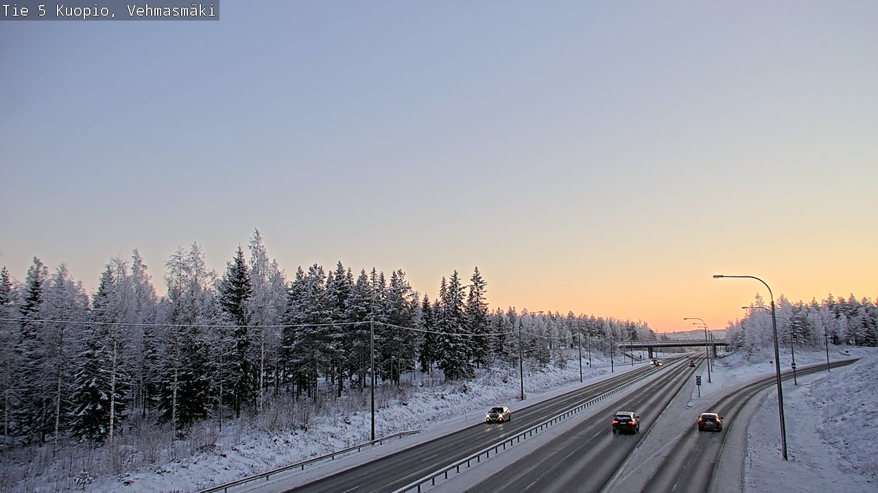 Weather Camera Image Väg 5 Kuopio, Vehmasmäki, Kuopio, Pohjois-Savo