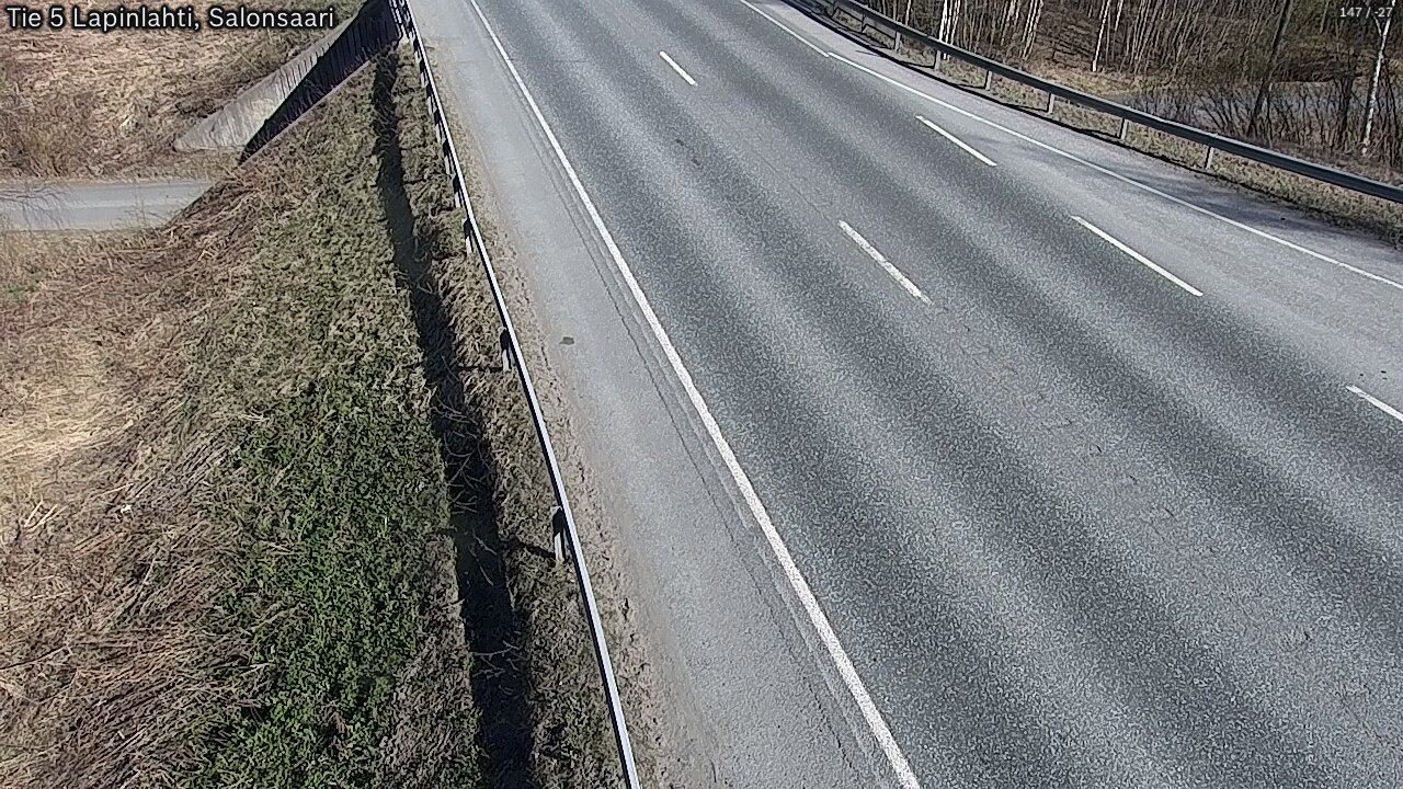 Weather Camera Image Road 5 Lapinlahti, Salonsaari, Lapinlahti, Pohjois-Savo