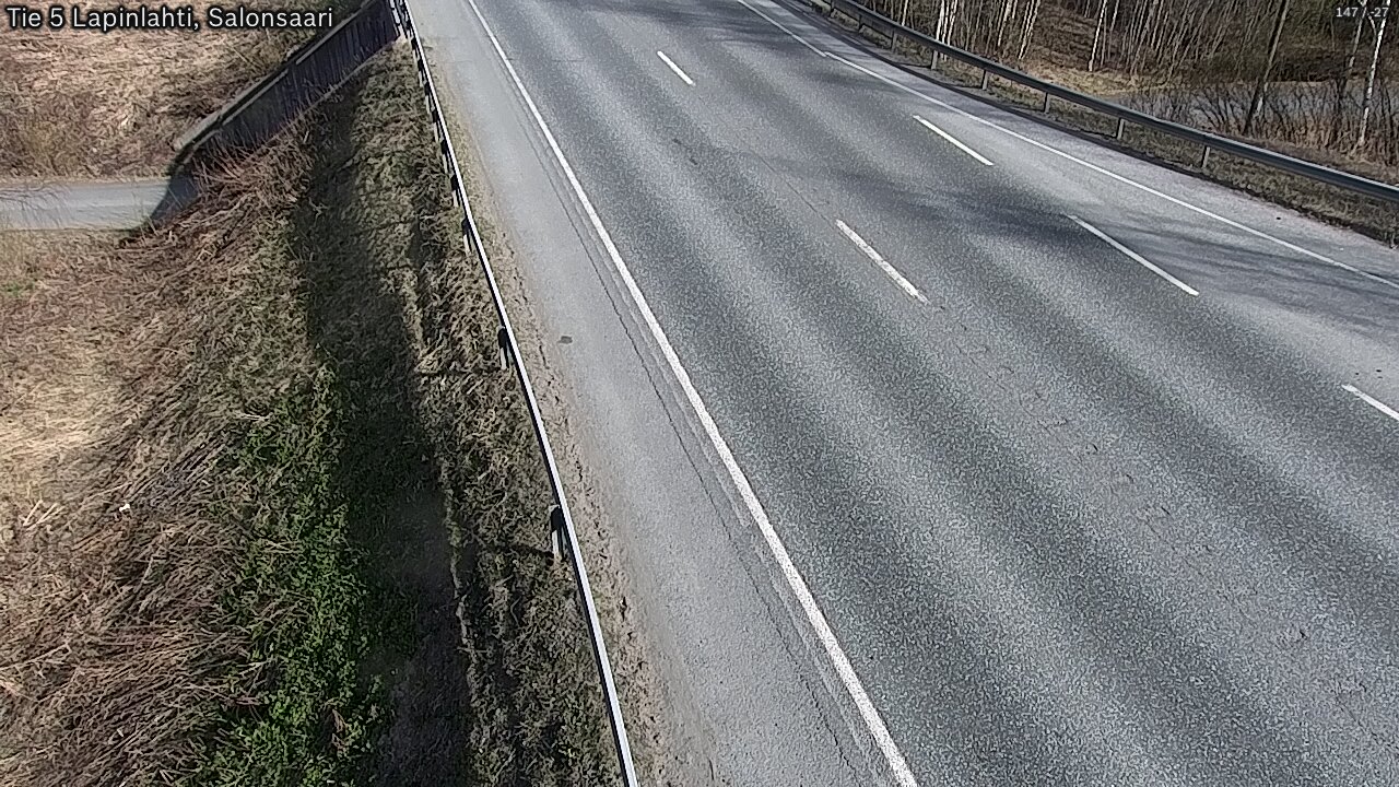 Weather Camera Image Road 5 Lapinlahti, Salonsaari, Lapinlahti, Pohjois-Savo