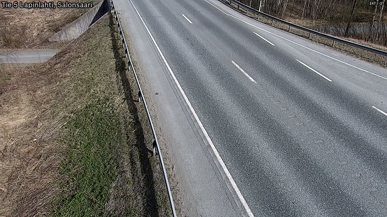 Weather Camera Image Road 5 Lapinlahti, Salonsaari, Lapinlahti, Pohjois-Savo
