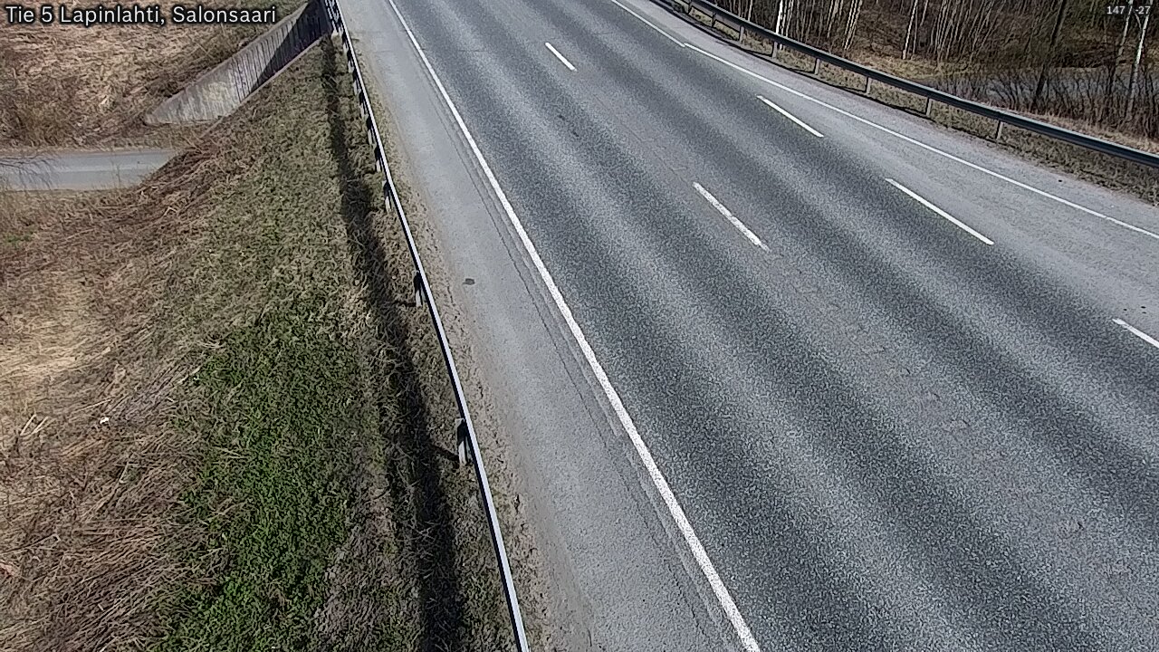 Weather Camera Image Road 5 Lapinlahti, Salonsaari, Lapinlahti, Pohjois-Savo