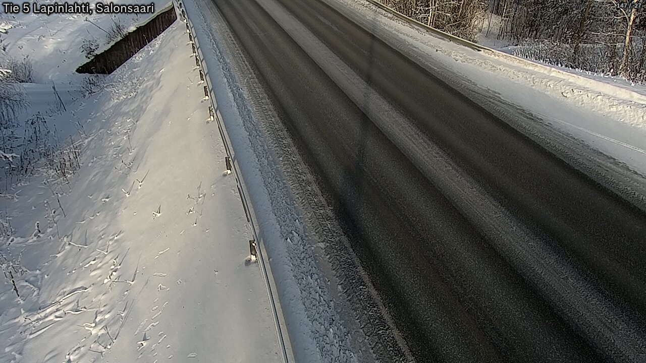 Weather Camera Image Road 5 Lapinlahti, Salonsaari, Lapinlahti, Pohjois-Savo