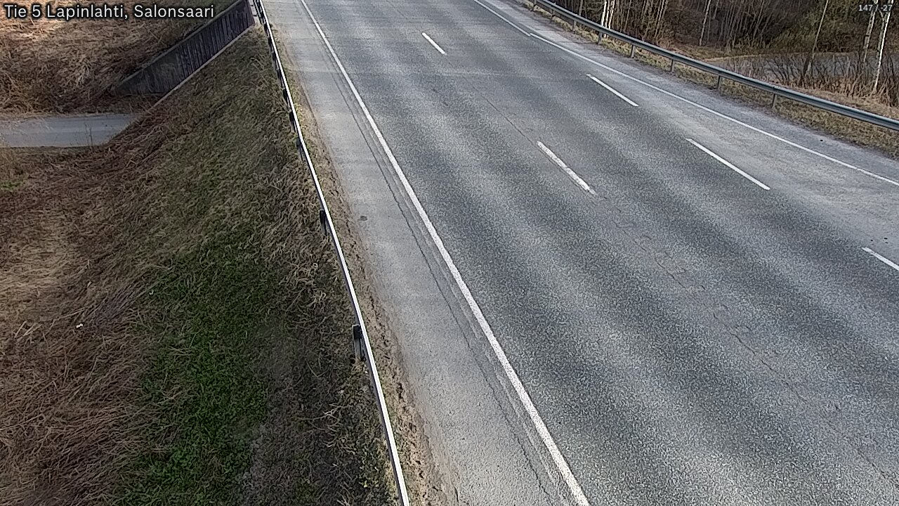 Weather Camera Image Road 5 Lapinlahti, Salonsaari, Lapinlahti, Pohjois-Savo