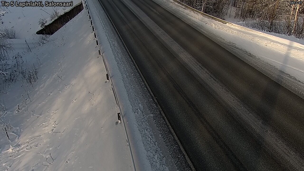 Weather Camera Image Road 5 Lapinlahti, Salonsaari, Lapinlahti, Pohjois-Savo