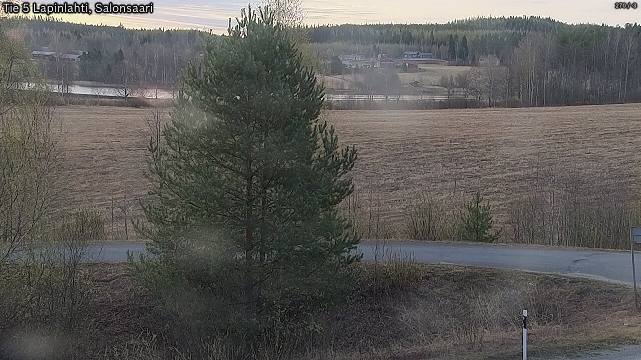 Weather Camera Image Road 5 Lapinlahti, Salonsaari, Lapinlahti, Pohjois-Savo
