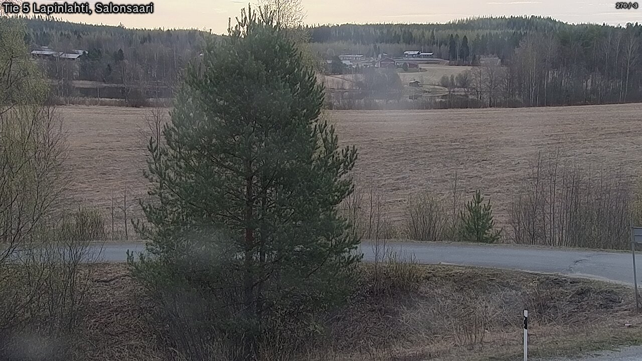Weather Camera Image Road 5 Lapinlahti, Salonsaari, Lapinlahti, Pohjois-Savo
