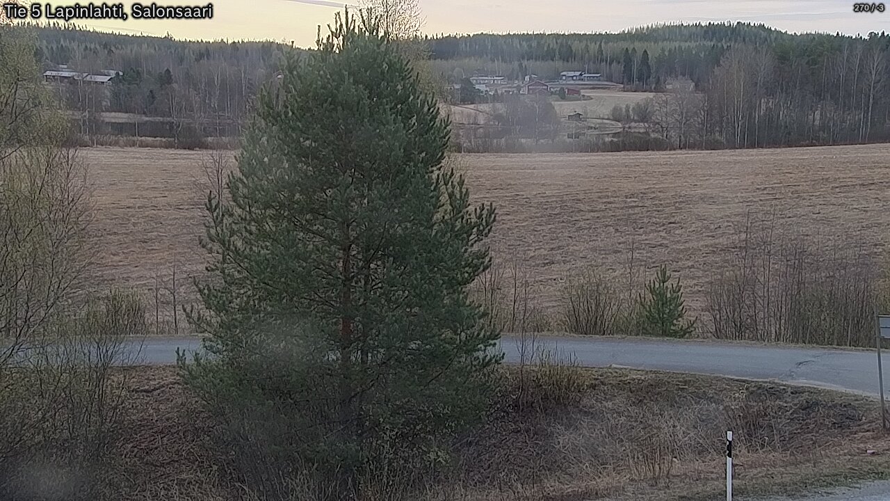 Weather Camera Image Road 5 Lapinlahti, Salonsaari, Lapinlahti, Pohjois-Savo