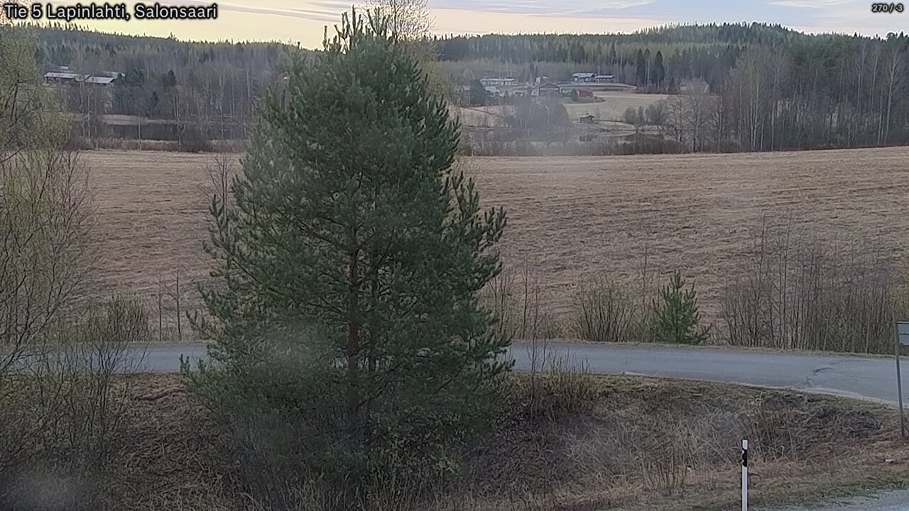 Weather Camera Image Road 5 Lapinlahti, Salonsaari, Lapinlahti, Pohjois-Savo
