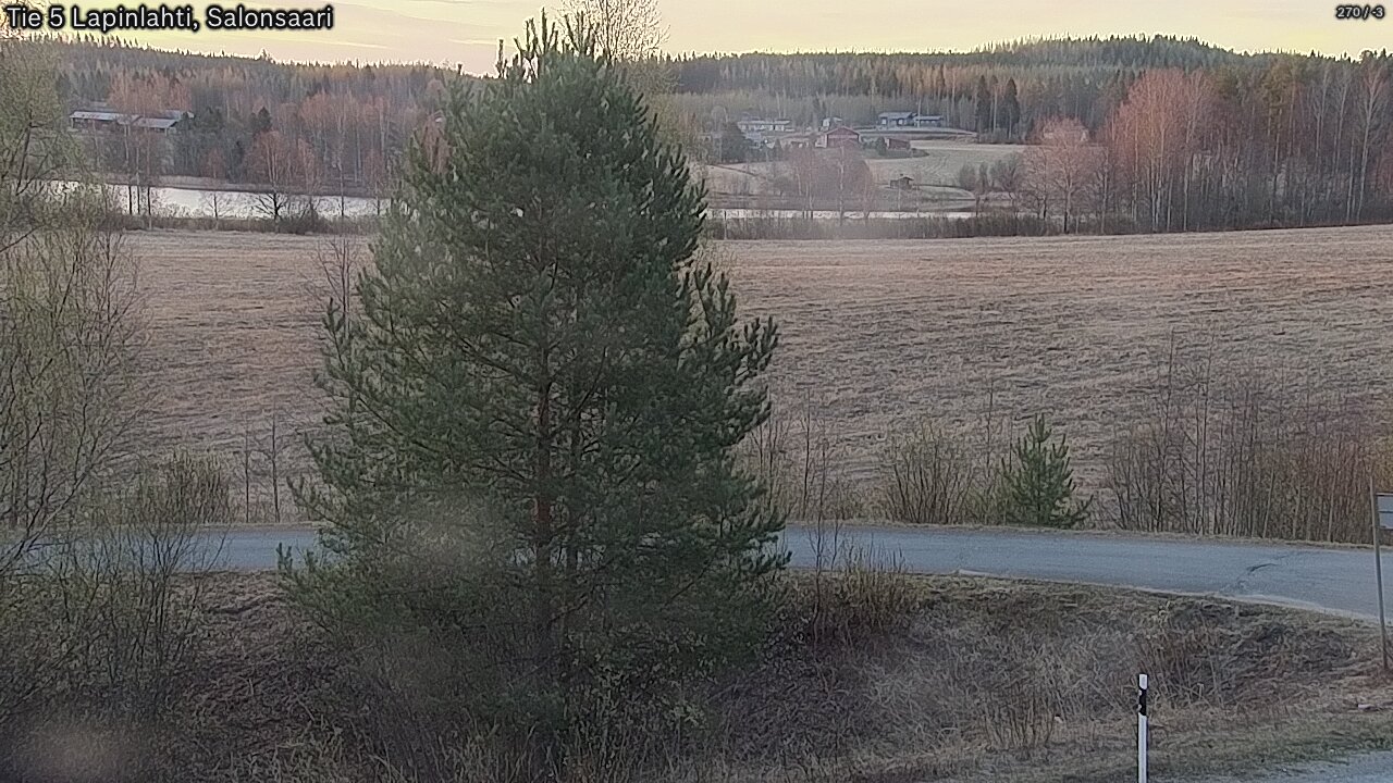 Weather Camera Image Road 5 Lapinlahti, Salonsaari, Lapinlahti, Pohjois-Savo