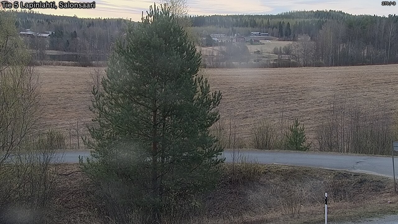 Weather Camera Image Road 5 Lapinlahti, Salonsaari, Lapinlahti, Pohjois-Savo