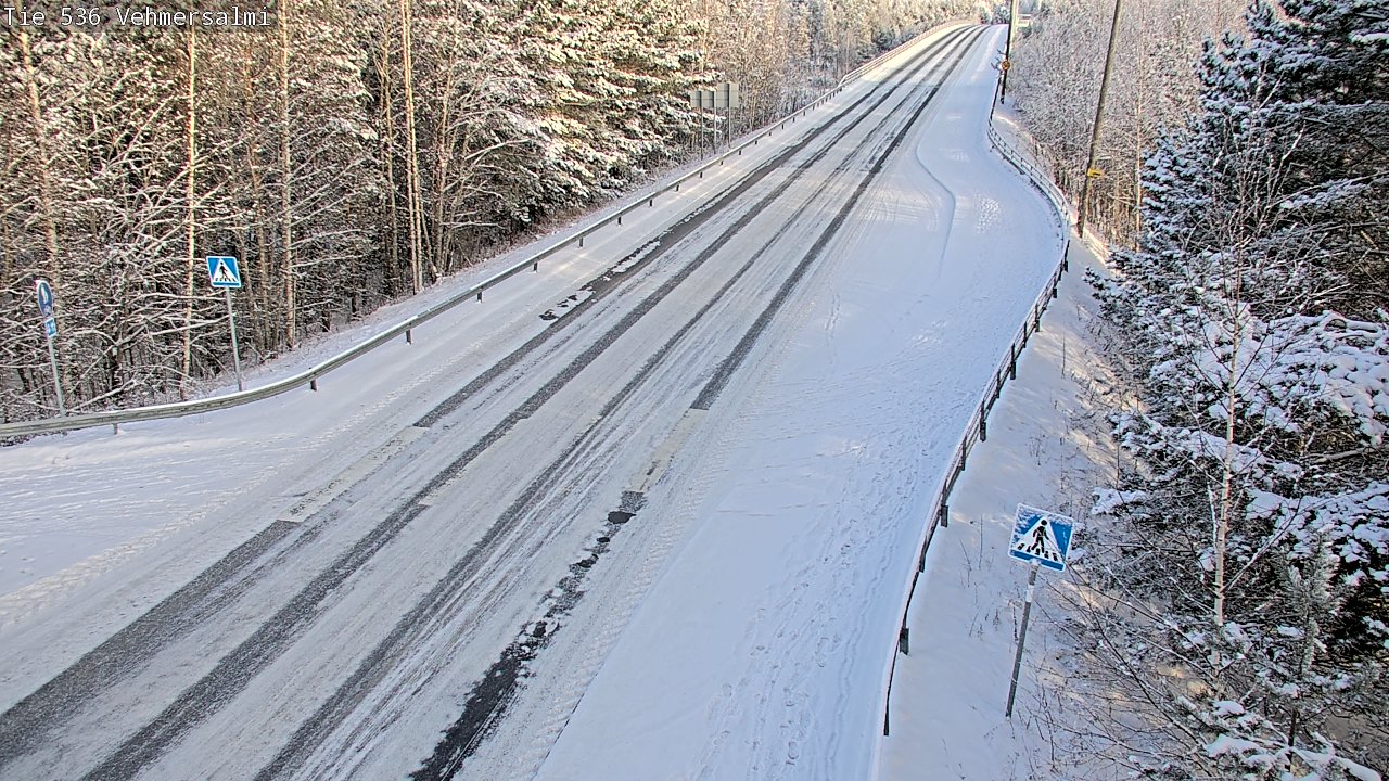 Weather Camera Image Väg 536 Kuopio, Vehmersalmi, Kuopio, Pohjois-Savo