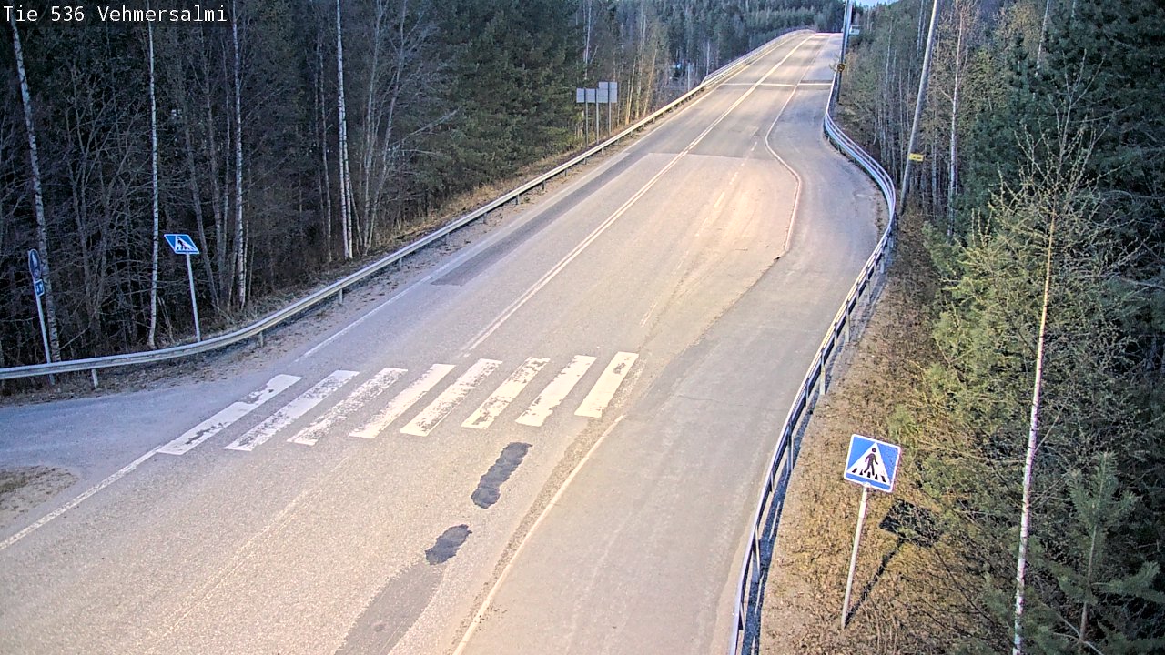 Weather Camera Image Väg 536 Kuopio, Vehmersalmi, Kuopio, Pohjois-Savo