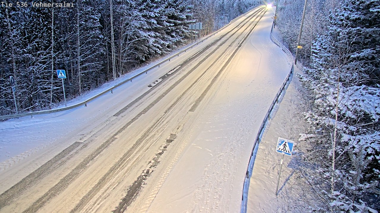 Weather Camera Image Väg 536 Kuopio, Vehmersalmi, Kuopio, Pohjois-Savo
