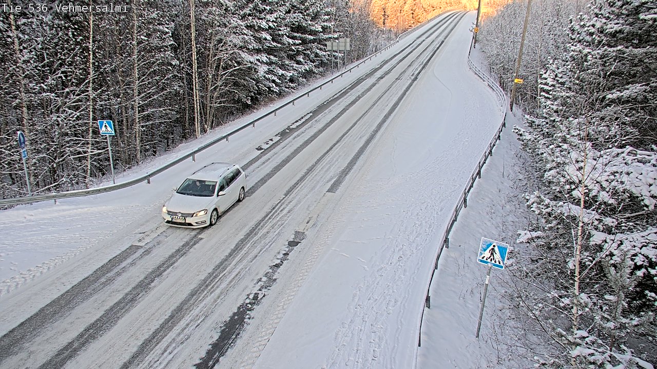 Weather Camera Image Väg 536 Kuopio, Vehmersalmi, Kuopio, Pohjois-Savo