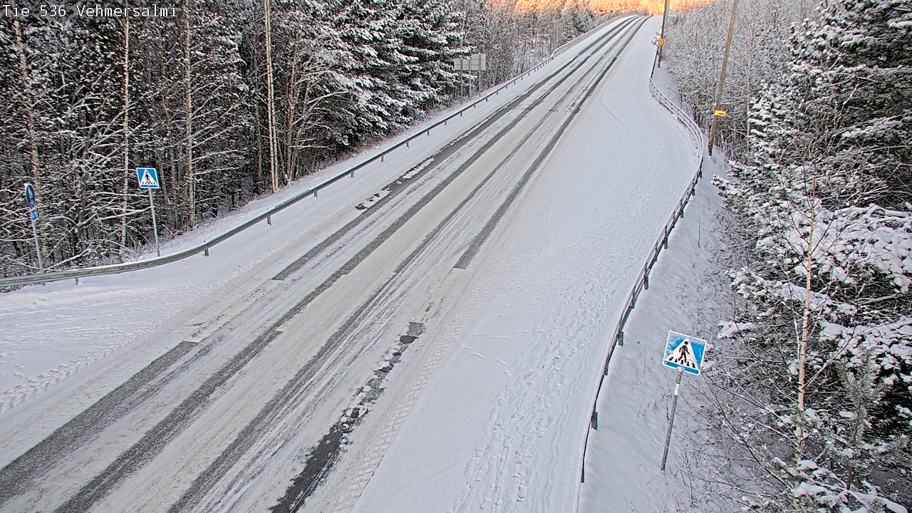 Weather Camera Image Väg 536 Kuopio, Vehmersalmi, Kuopio, Pohjois-Savo