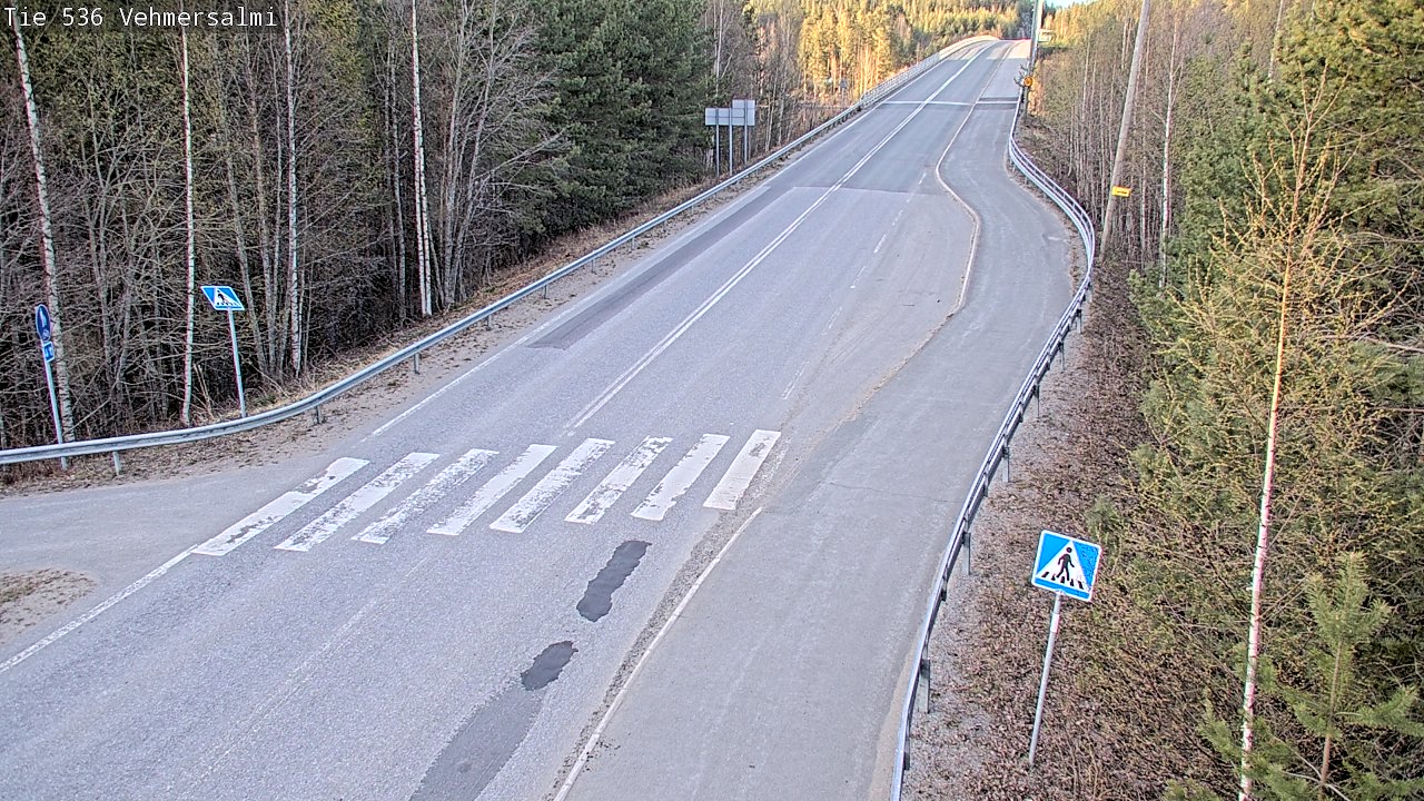 Weather Camera Image Väg 536 Kuopio, Vehmersalmi, Kuopio, Pohjois-Savo
