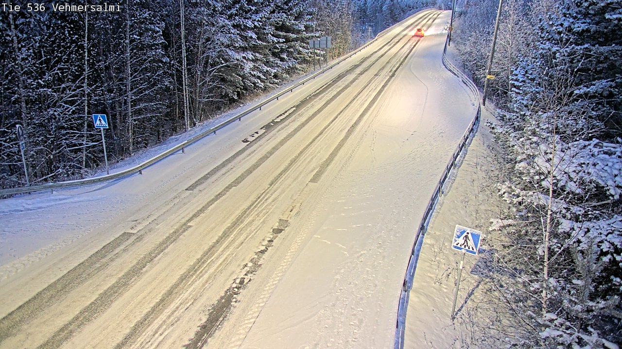 Weather Camera Image Väg 536 Kuopio, Vehmersalmi, Kuopio, Pohjois-Savo