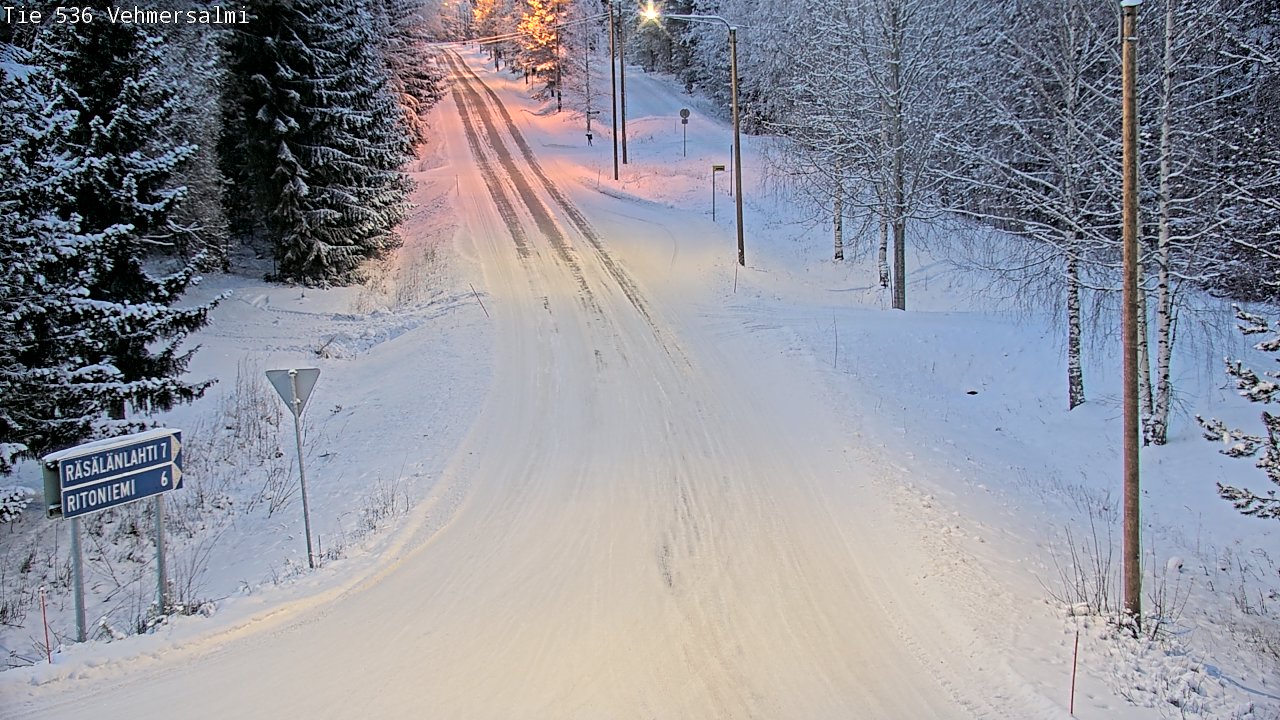 Weather Camera Image Road 536 Kuopio, Vehmersalmi, Kuopio, Pohjois-Savo