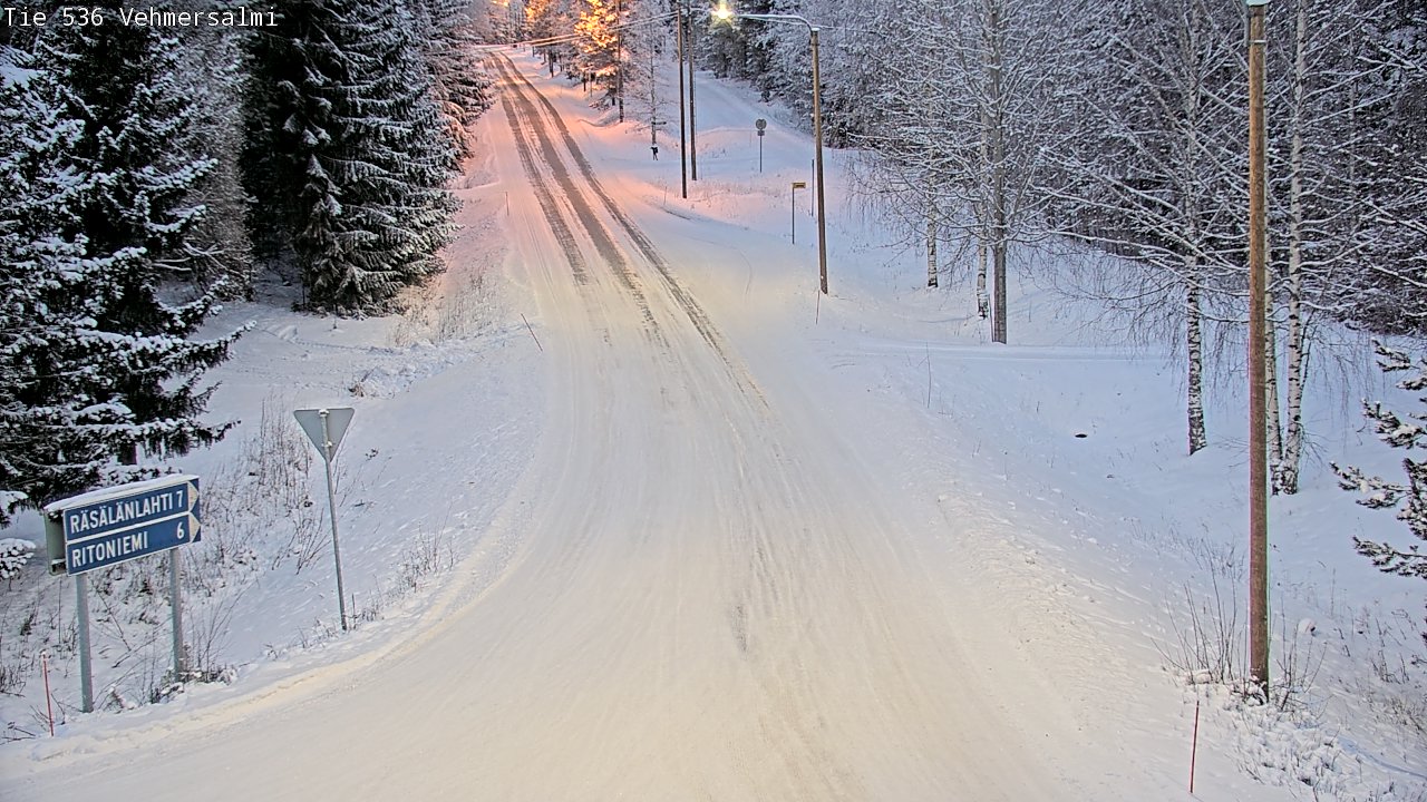 Weather Camera Image Road 536 Kuopio, Vehmersalmi, Kuopio, Pohjois-Savo