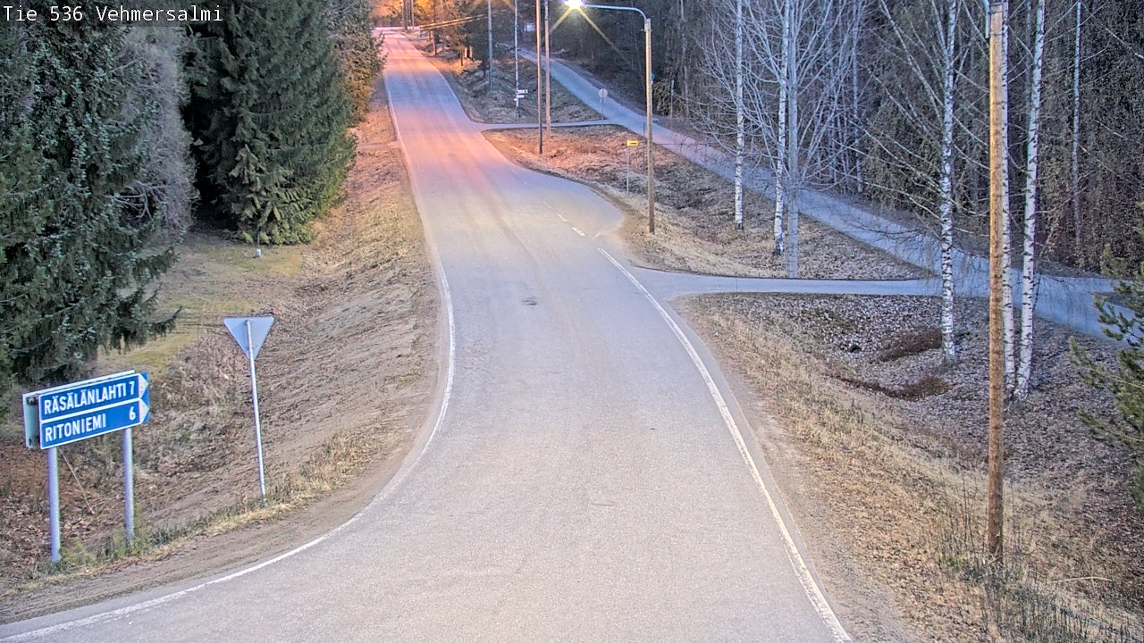 Weather Camera Image Road 536 Kuopio, Vehmersalmi, Kuopio, Pohjois-Savo