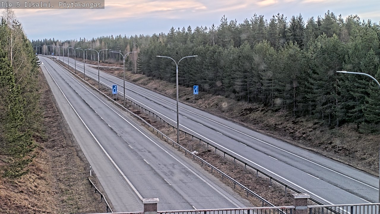 Weather Camera Image Väg 5 Idensalmi, Pöytäkangas, Iisalmi, Pohjois-Savo