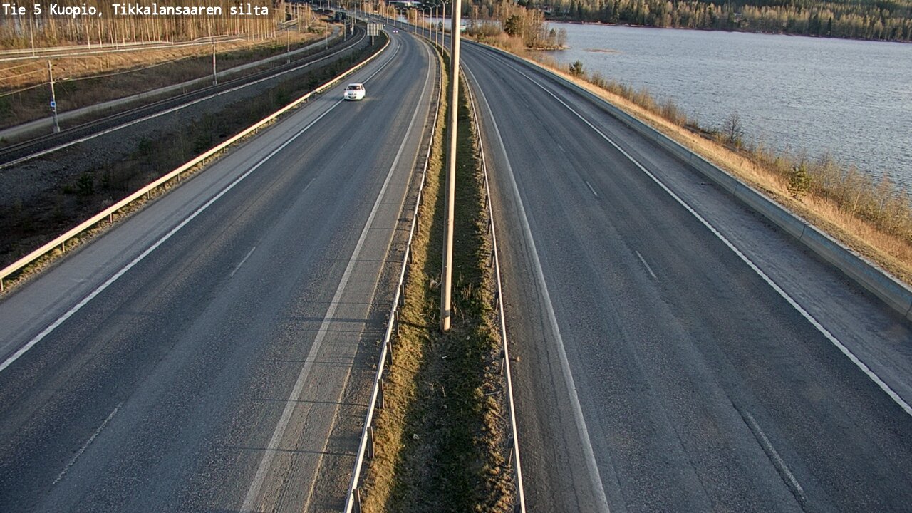 Weather Camera Image Road 5 Kuopio, Tikkalansaari, Kuopio, Pohjois-Savo