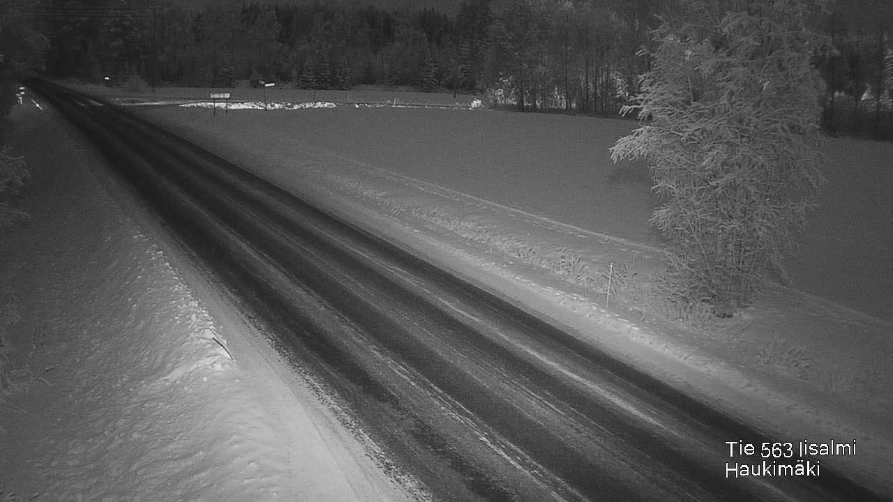 Weather Camera Image Väg 573 Iidensalmi, Haukimäki, Iisalmi, Pohjois-Savo
