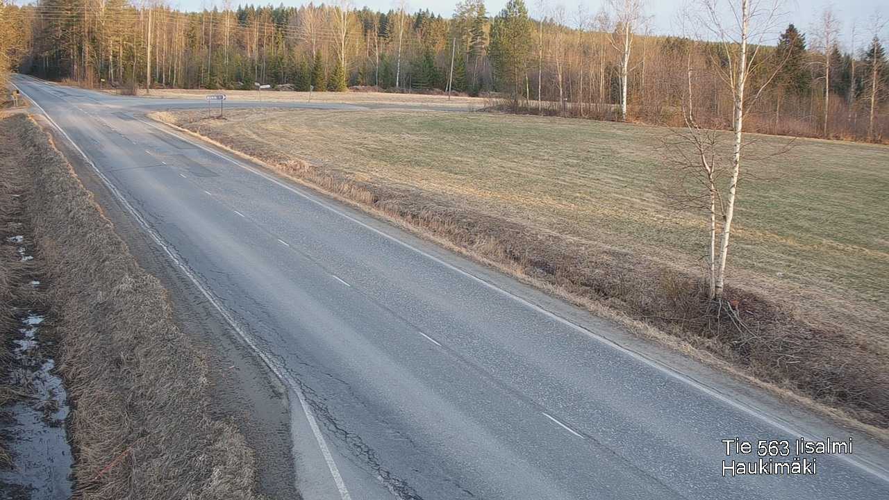 Weather Camera Image Väg 573 Iidensalmi, Haukimäki, Iisalmi, Pohjois-Savo