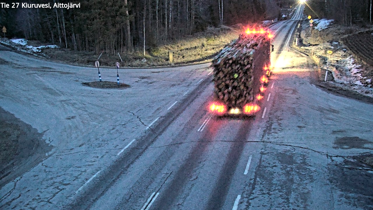 Weather Camera Image Väg 27 Kiuruvesi, Aittojärvi, Kiuruvesi, Pohjois-Savo