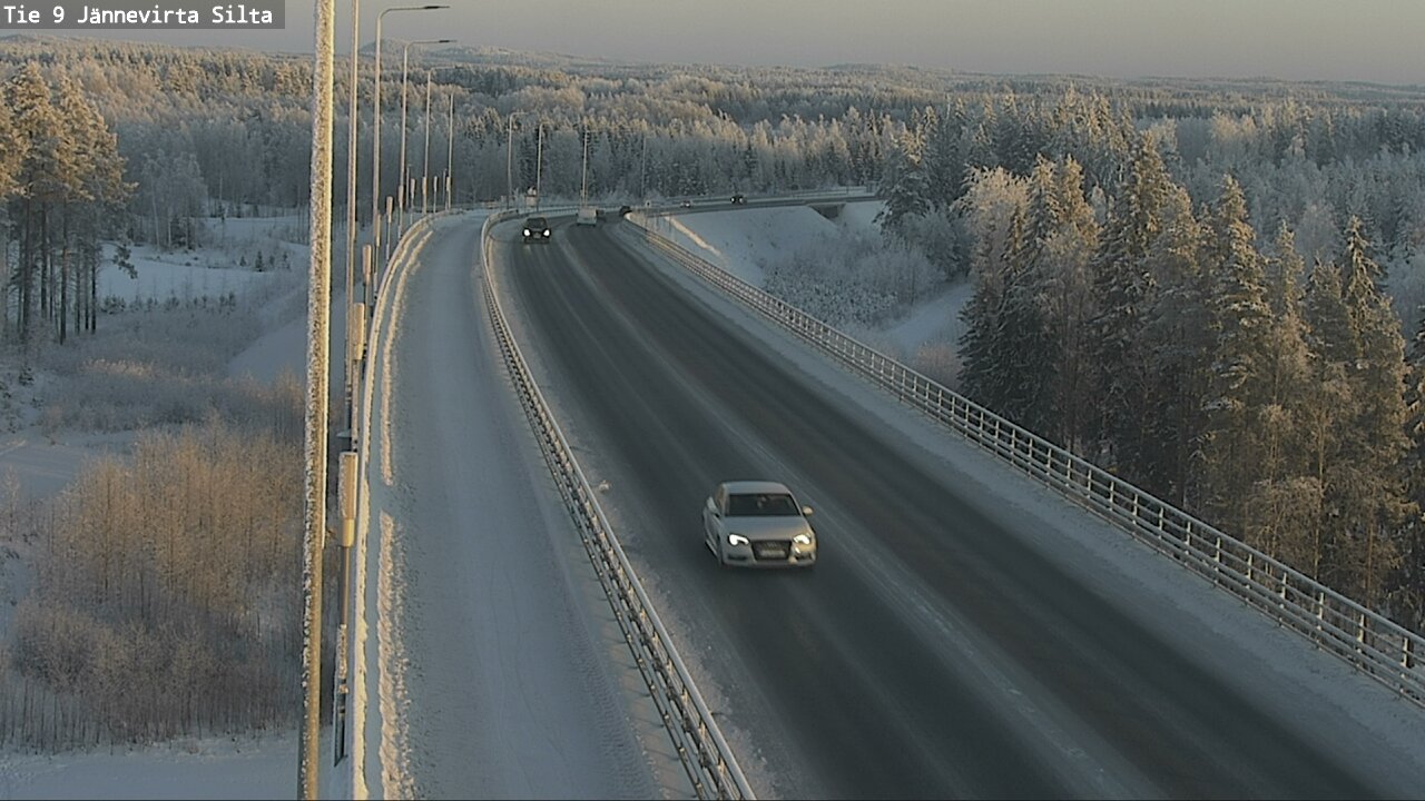 Weather Camera Image Väg 9 Kuopio, Jännevirran silta, Kuopio, Pohjois-Savo