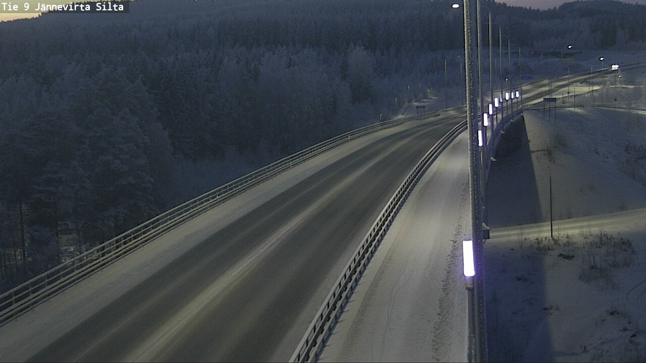 Weather Camera Image Väg 9 Kuopio, Jännevirran silta, Kuopio, Pohjois-Savo