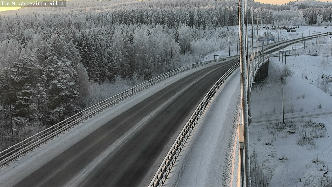 Weather Camera Image Väg 9 Kuopio, Jännevirran silta, Kuopio, Pohjois-Savo