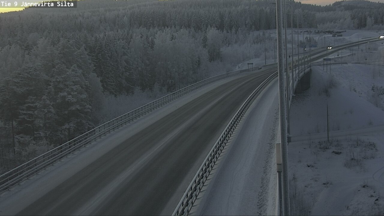 Weather Camera Image Väg 9 Kuopio, Jännevirran silta, Kuopio, Pohjois-Savo