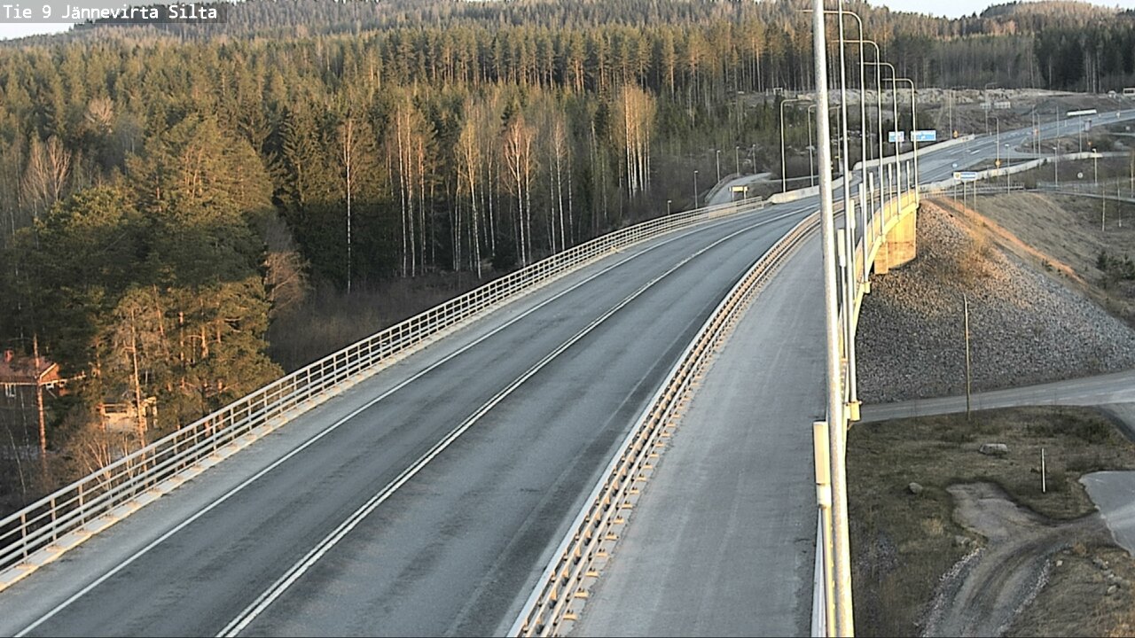 Weather Camera Image Road 9 Kuopio, Jännevirran silta, Kuopio, Pohjois-Savo
