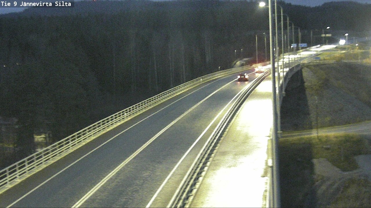 Weather Camera Image Väg 9 Kuopio, Jännevirran silta, Kuopio, Pohjois-Savo