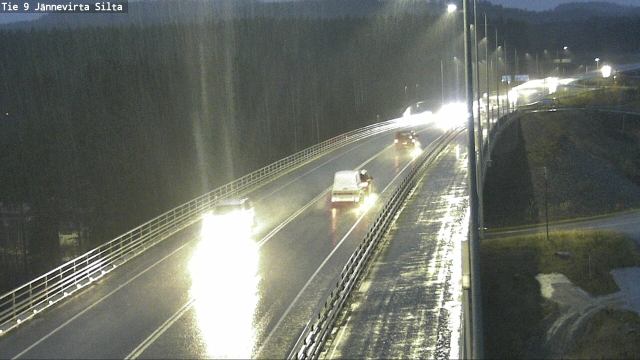 Weather Camera Image Väg 9 Kuopio, Jännevirran silta, Kuopio, Pohjois-Savo