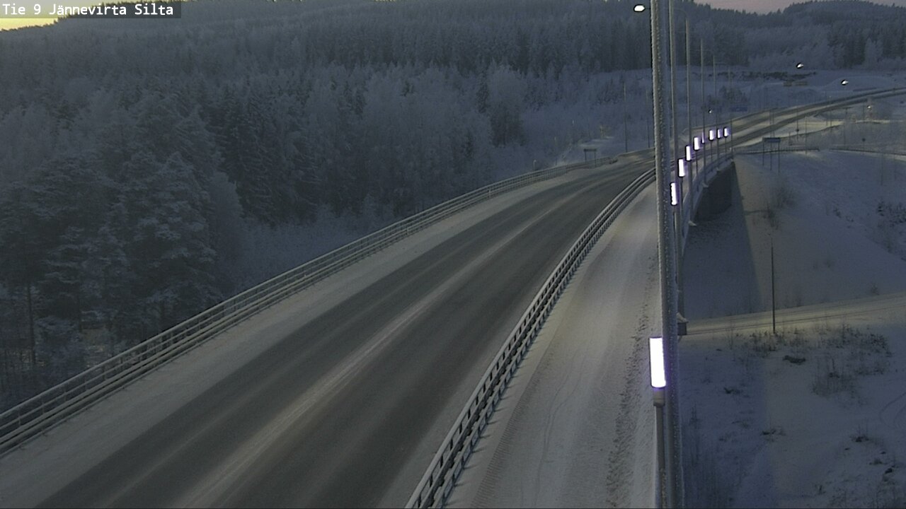 Weather Camera Image Väg 9 Kuopio, Jännevirran silta, Kuopio, Pohjois-Savo