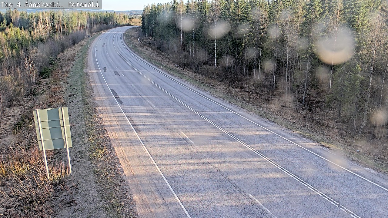 Weather Camera Image Väg 4 Äänekoski. PetomäkiPetomäki, Äänekoski, Keski-Suomi
