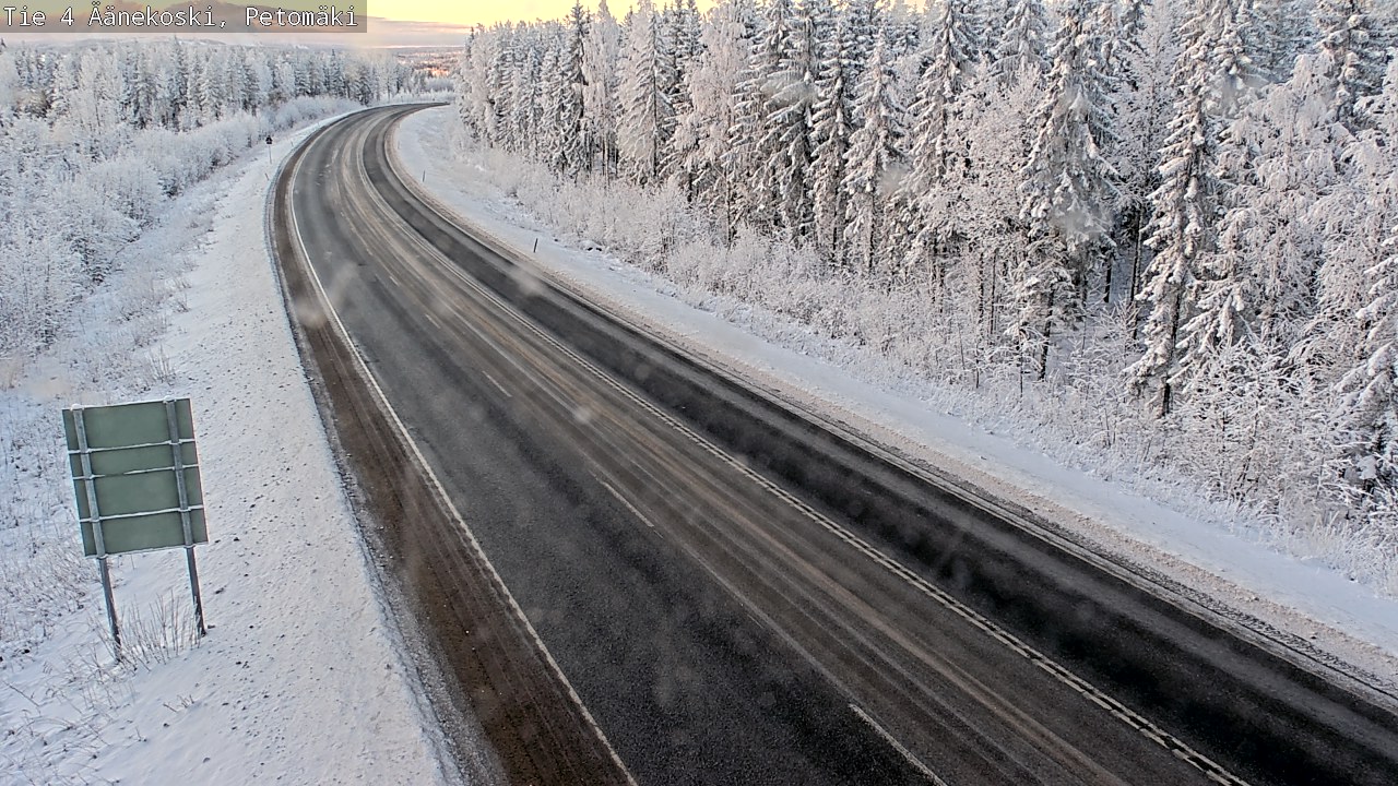 Weather Camera Image Road 4 Äänekoski. PetomäkiPetomäki, Äänekoski, Keski-Suomi